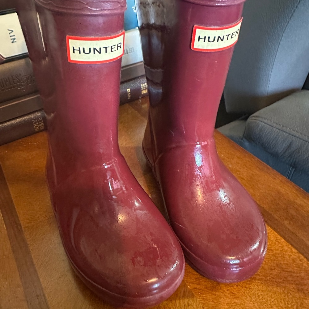 Hunter Kids Boots in Burgundy